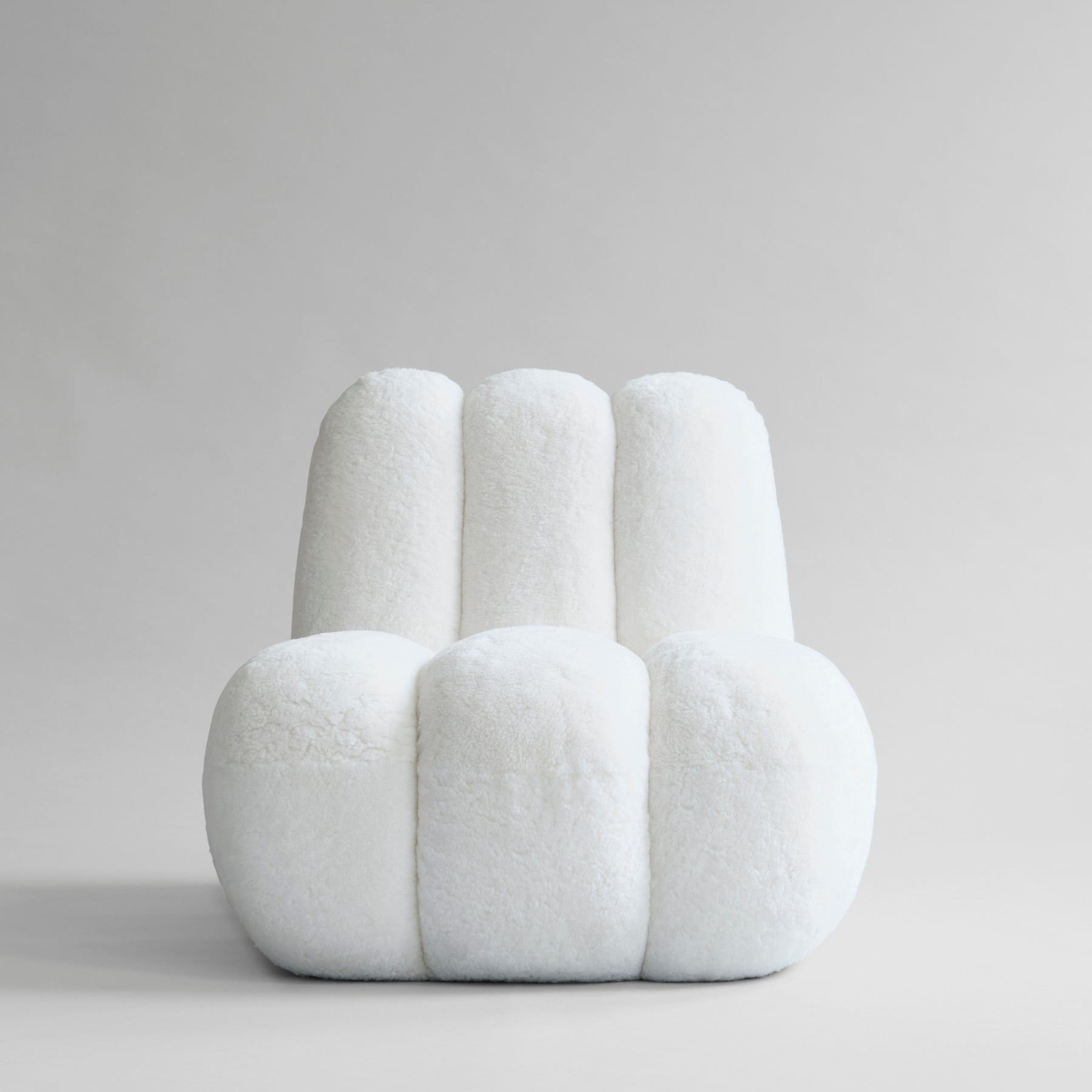 Toe Sheepskin Chair - White