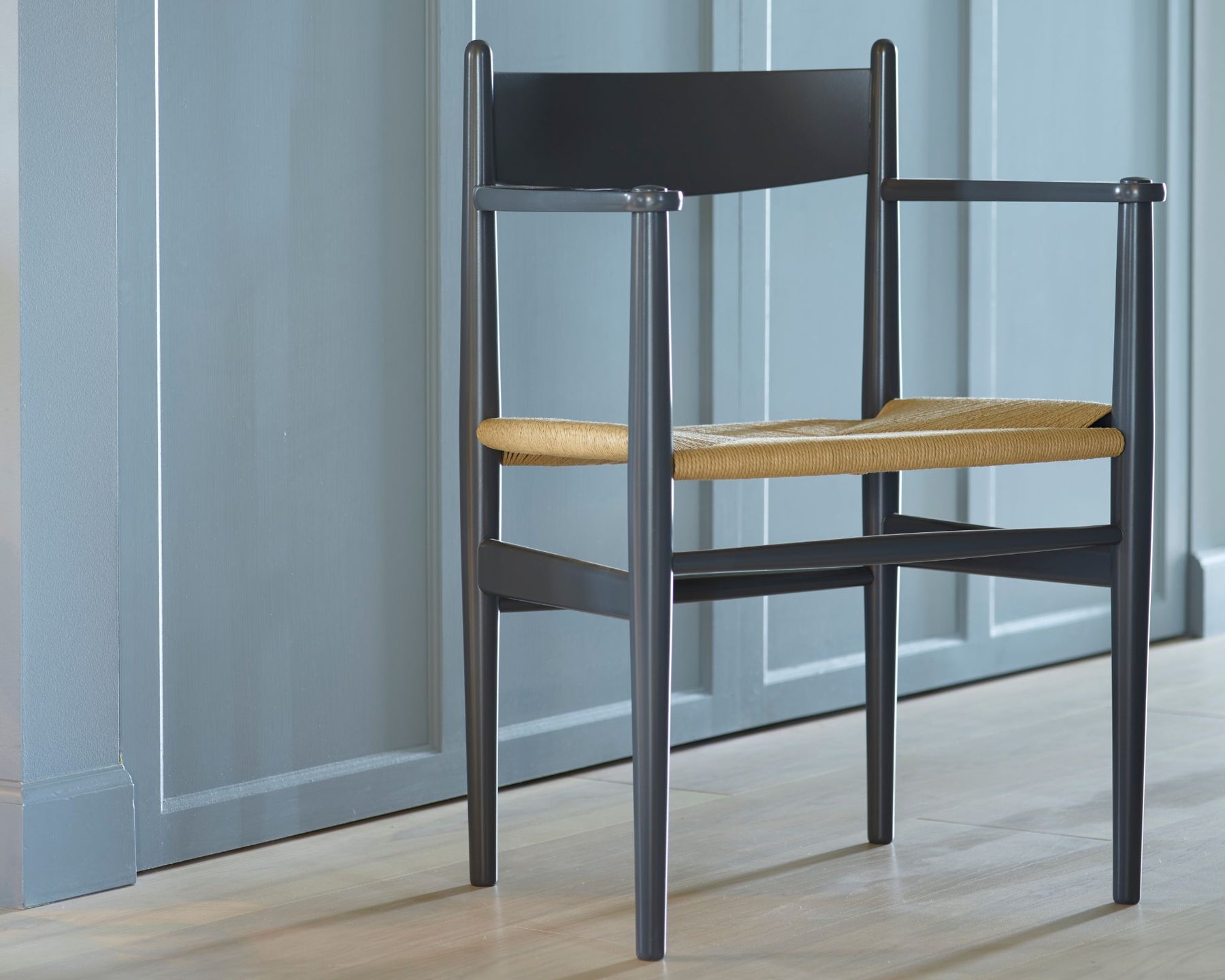 CH37 Chair