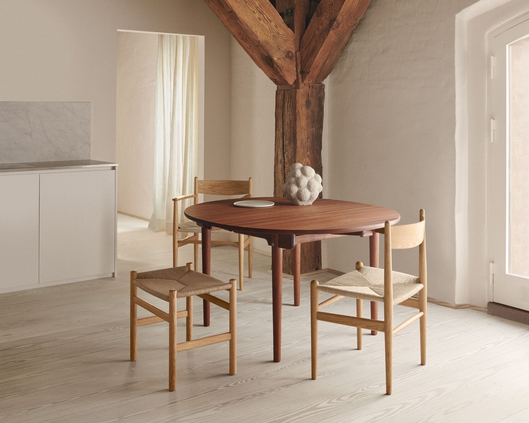 CH37 Chair
