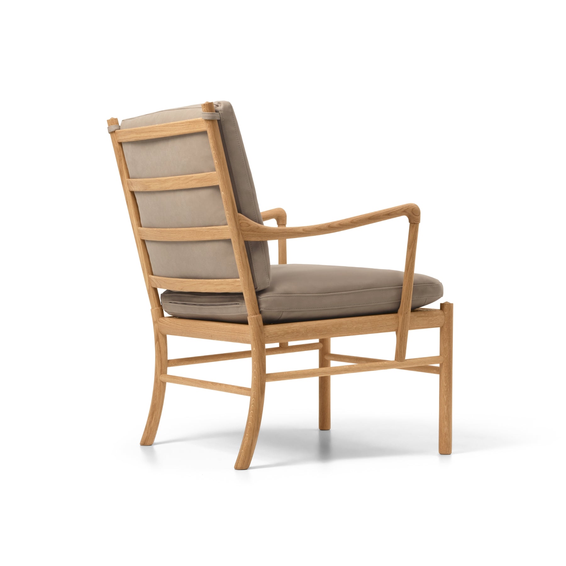 OW149 Colonial Chair