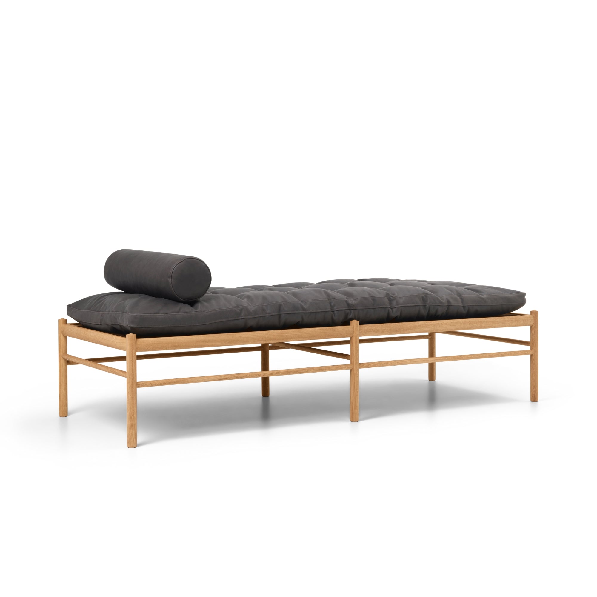 dehors 373 by alias デイベッド Carl Hansen & Son OW150 Daybed | Danish Wood Bench & Cushion | DSHOP