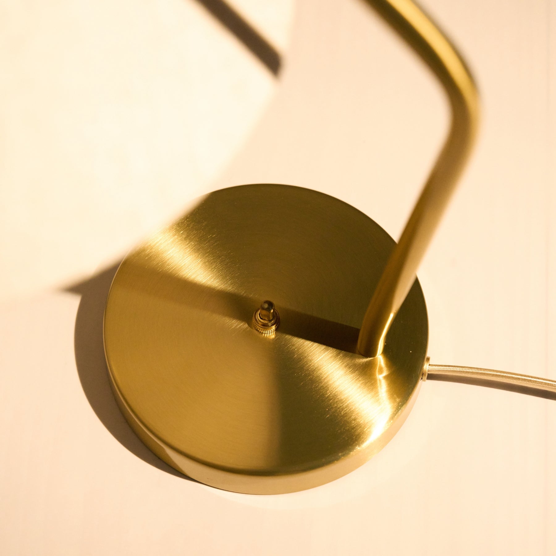 Gubi Table Lamp
