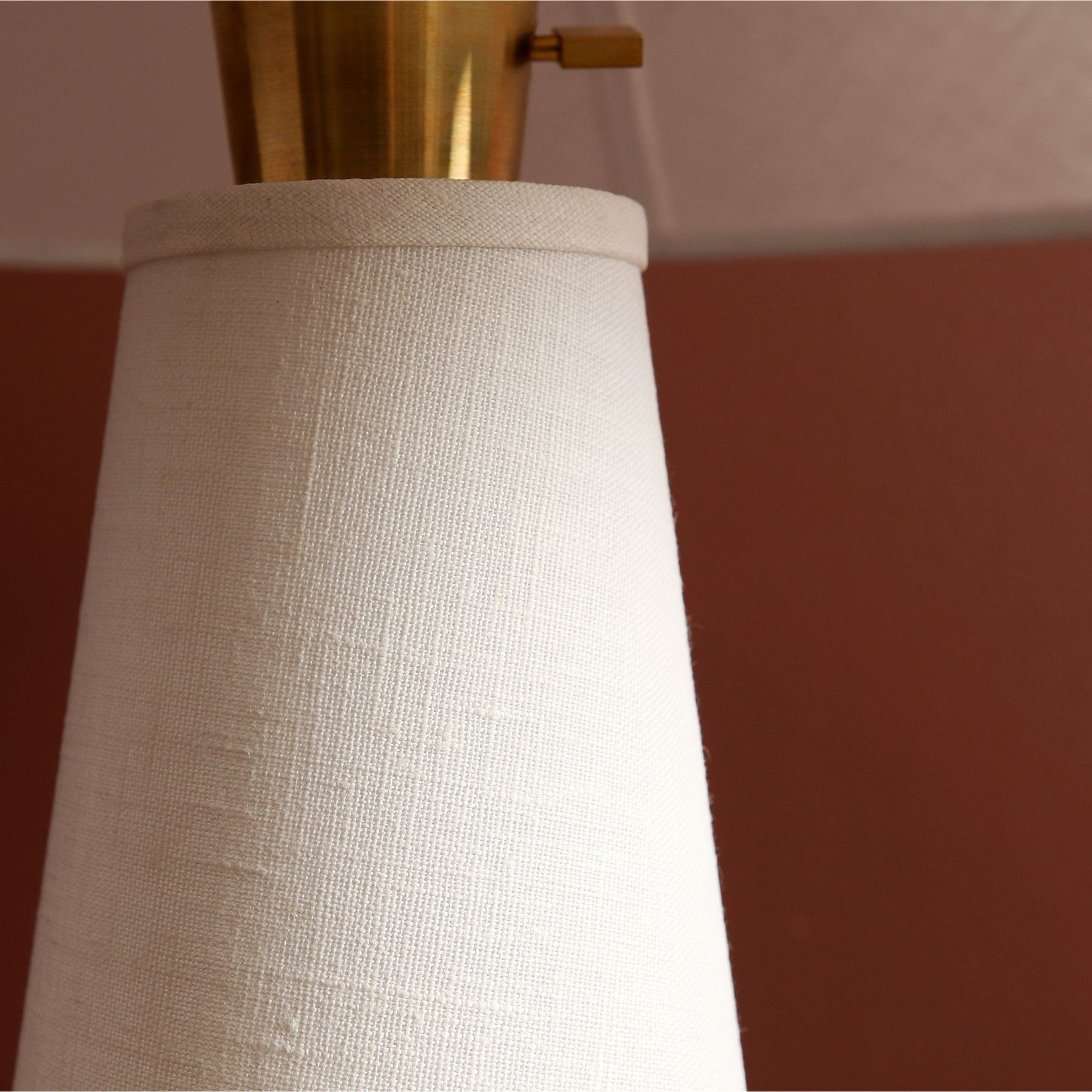 Linden Table Lamp