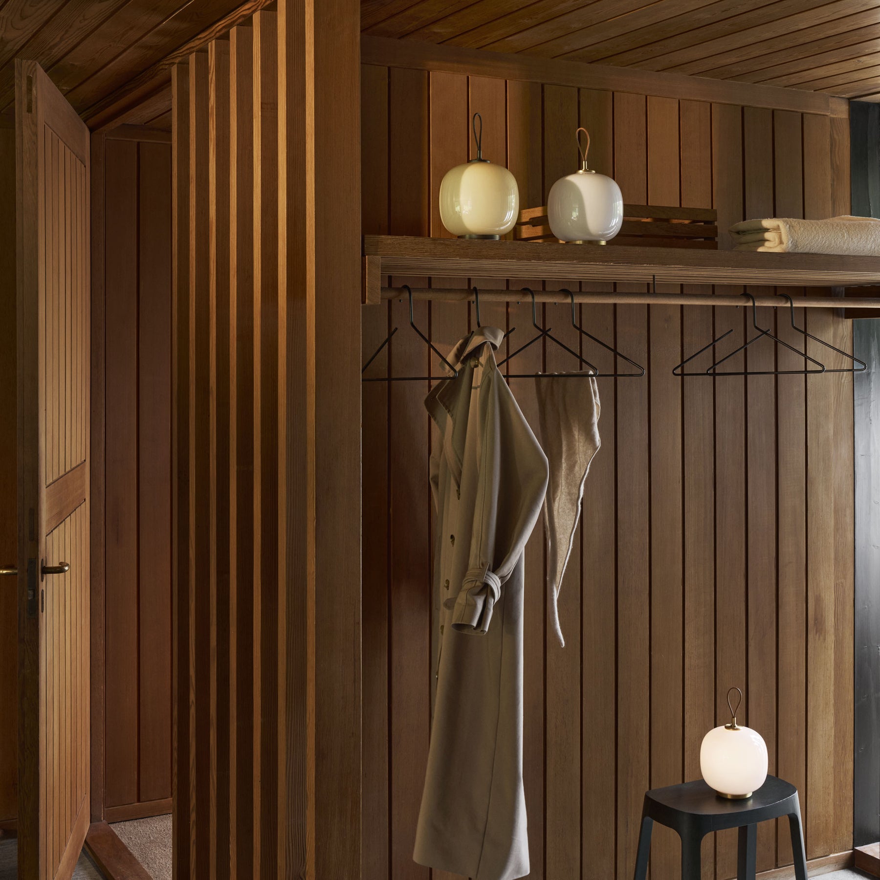 Louis Poulsen VL45 Radiohus Portable Lamp