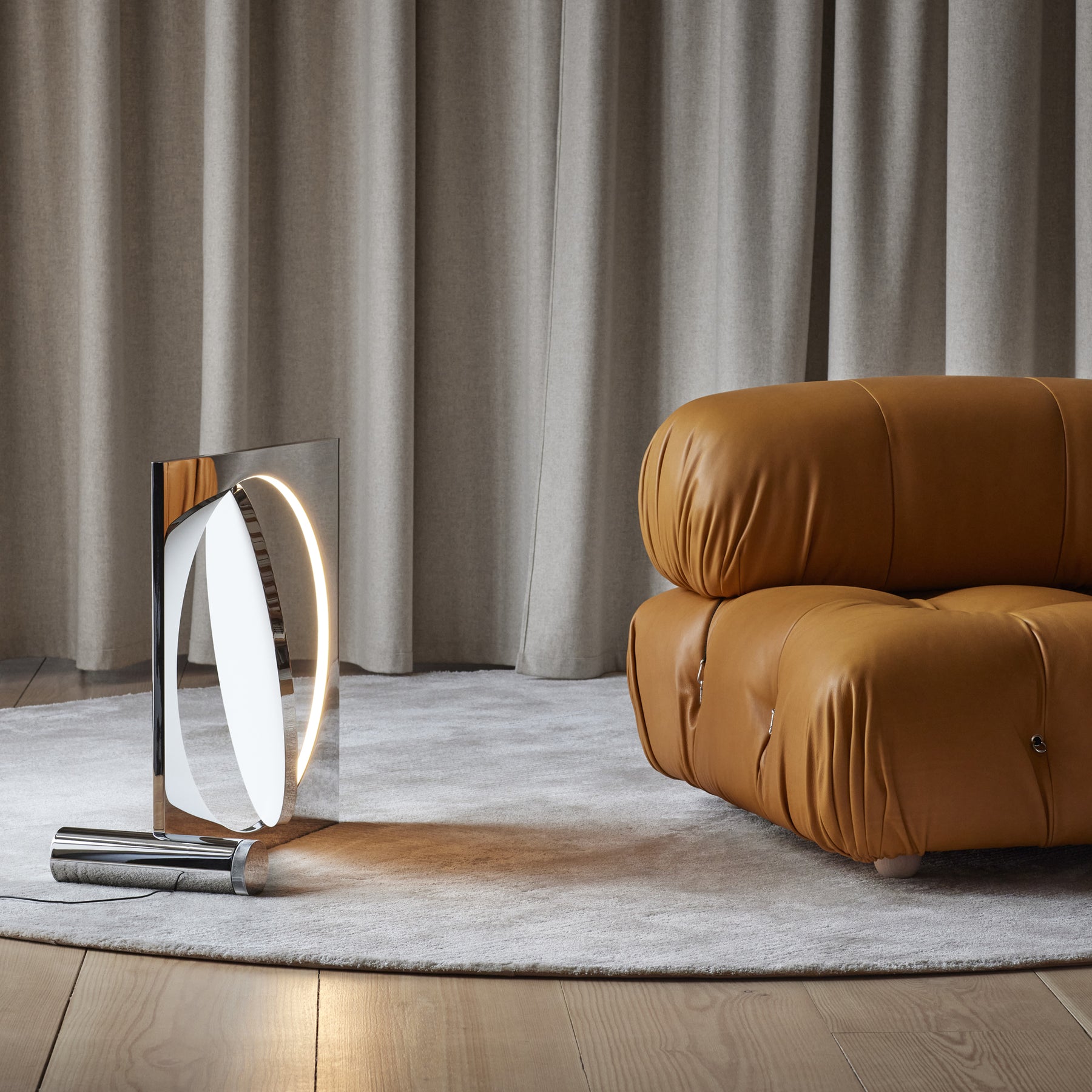 Designer Floor Lamp – Louis Poulsen