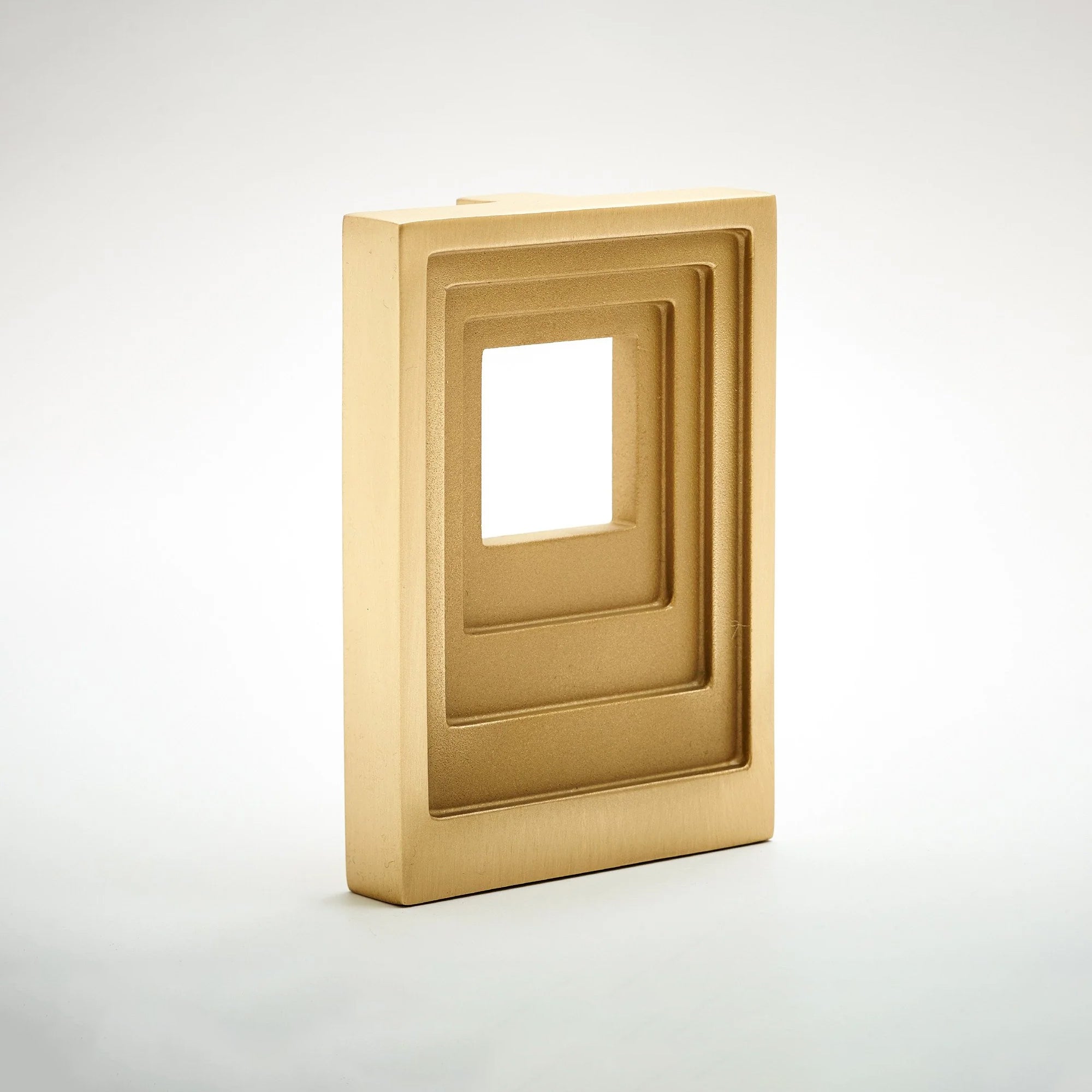 Nest Studio Step-03 Knob (Large) | Art Deco Inspired Hardware | DSHOP