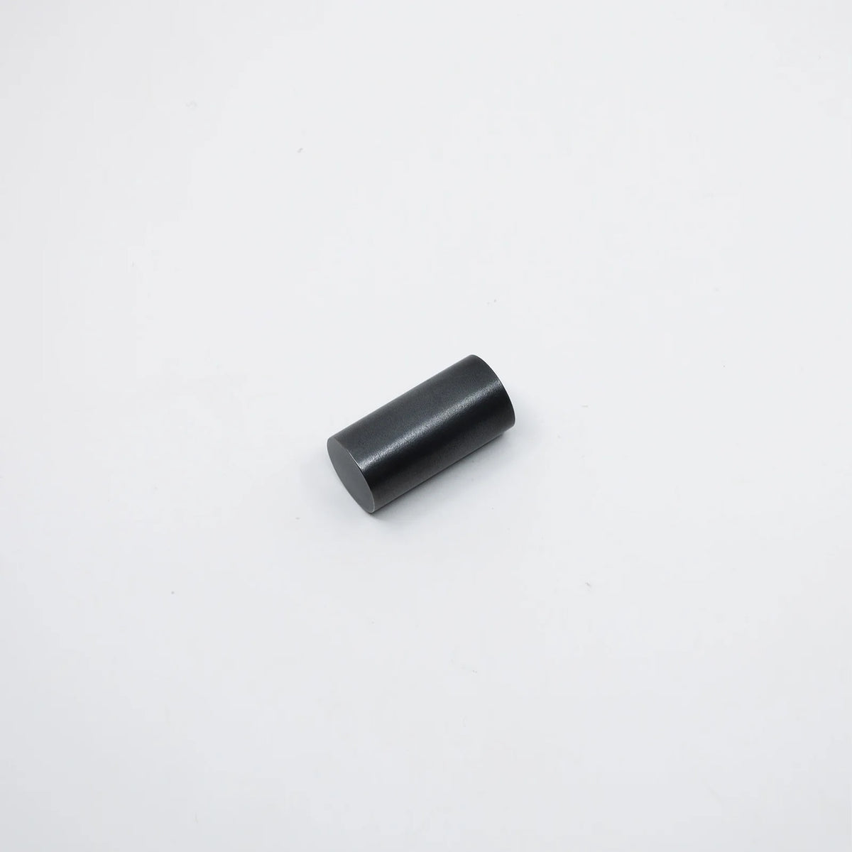 Profile Circle Pull – Blackened Bronze
