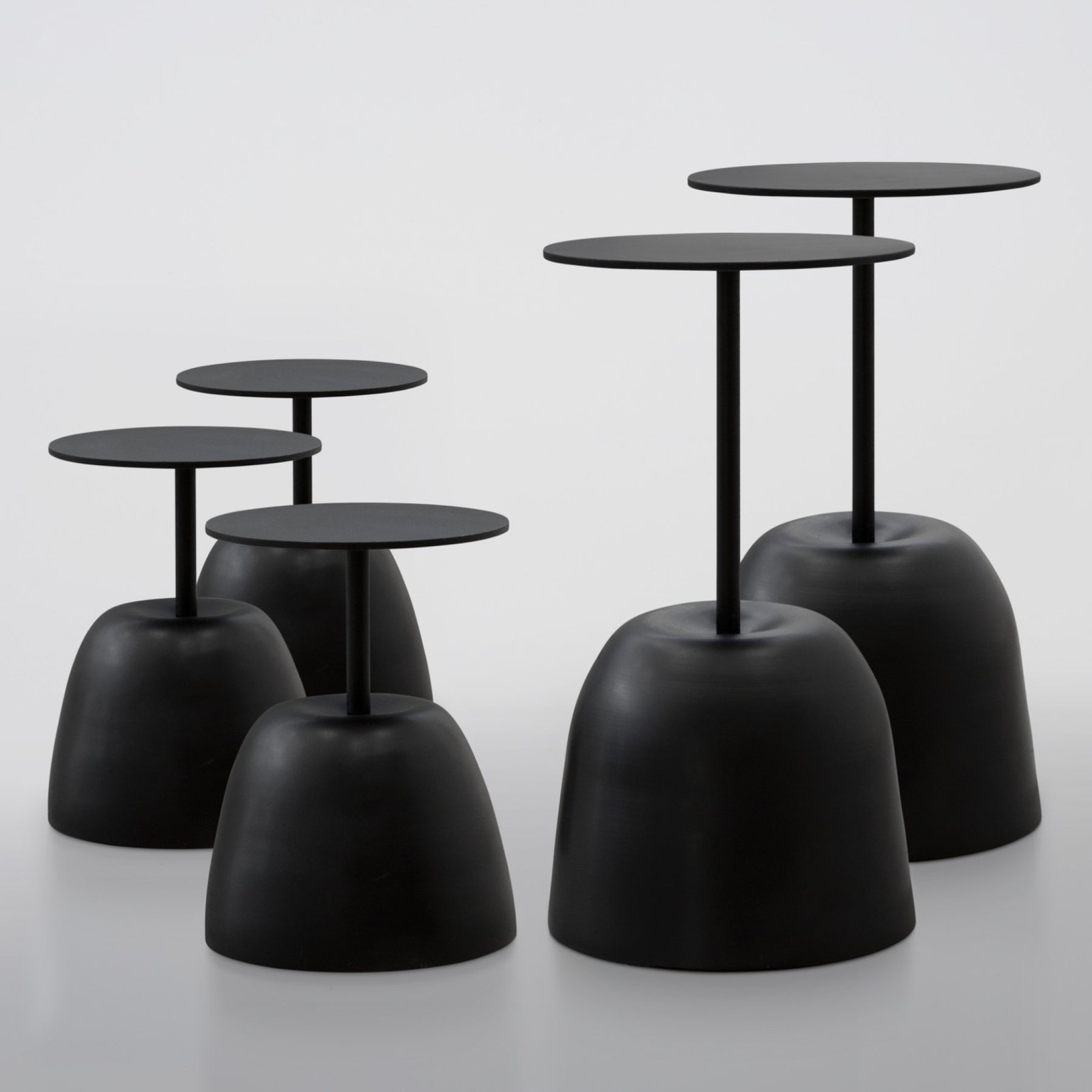 Imperfetto Basalto Table | DSHOP