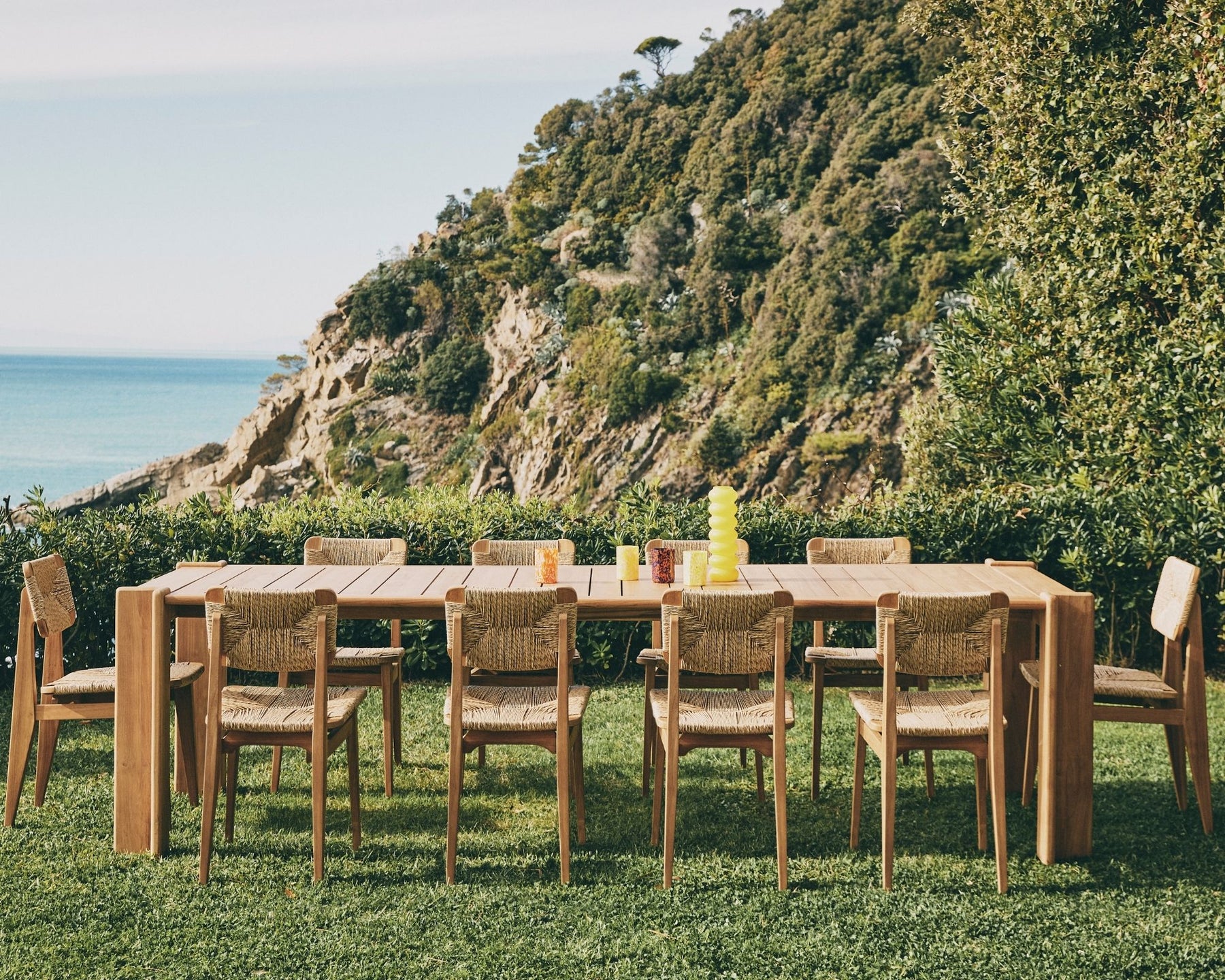 Atmosfera Dining Table - 209 x 105