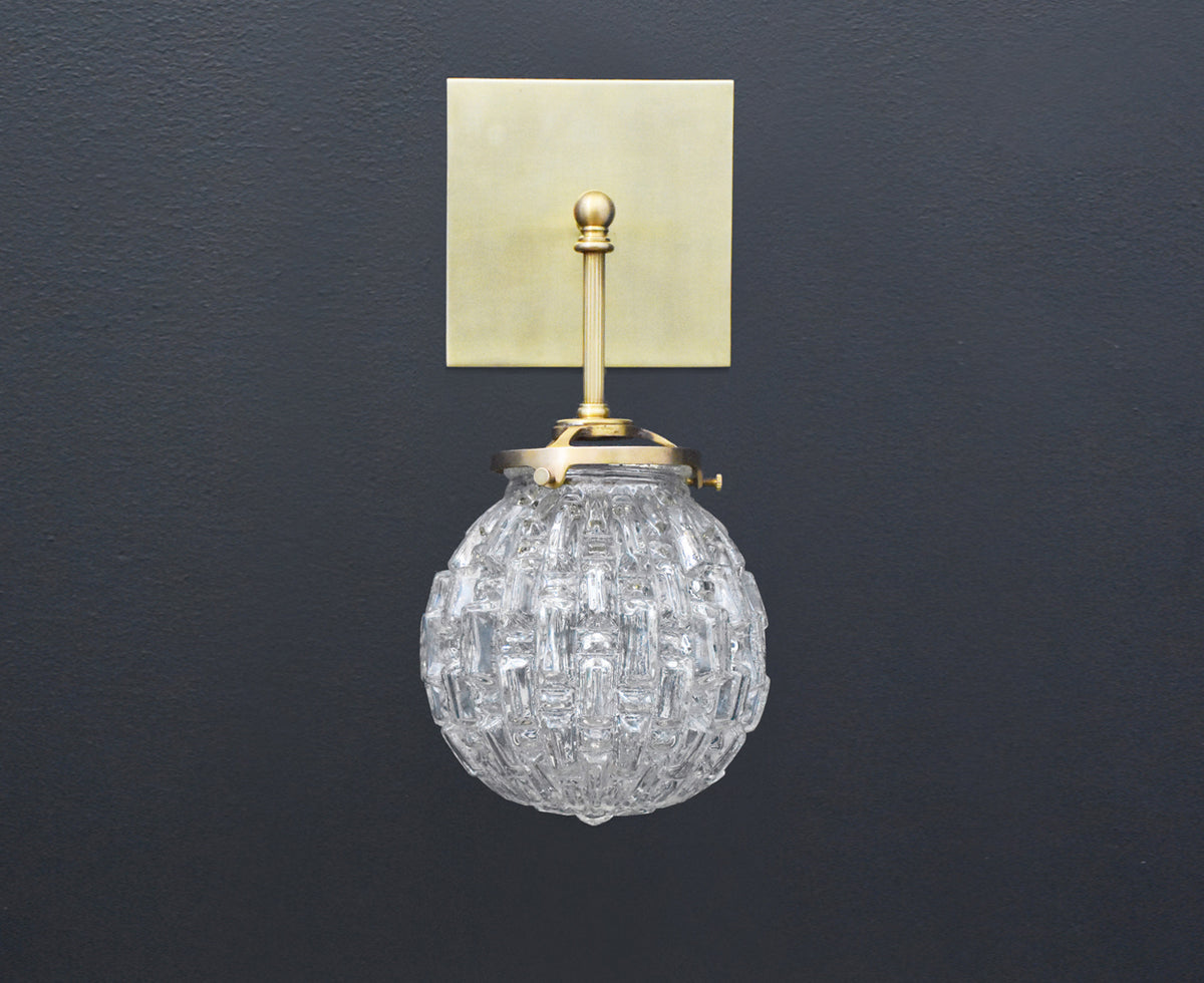 Brilliant Glass Globe Sconce | DSHOP