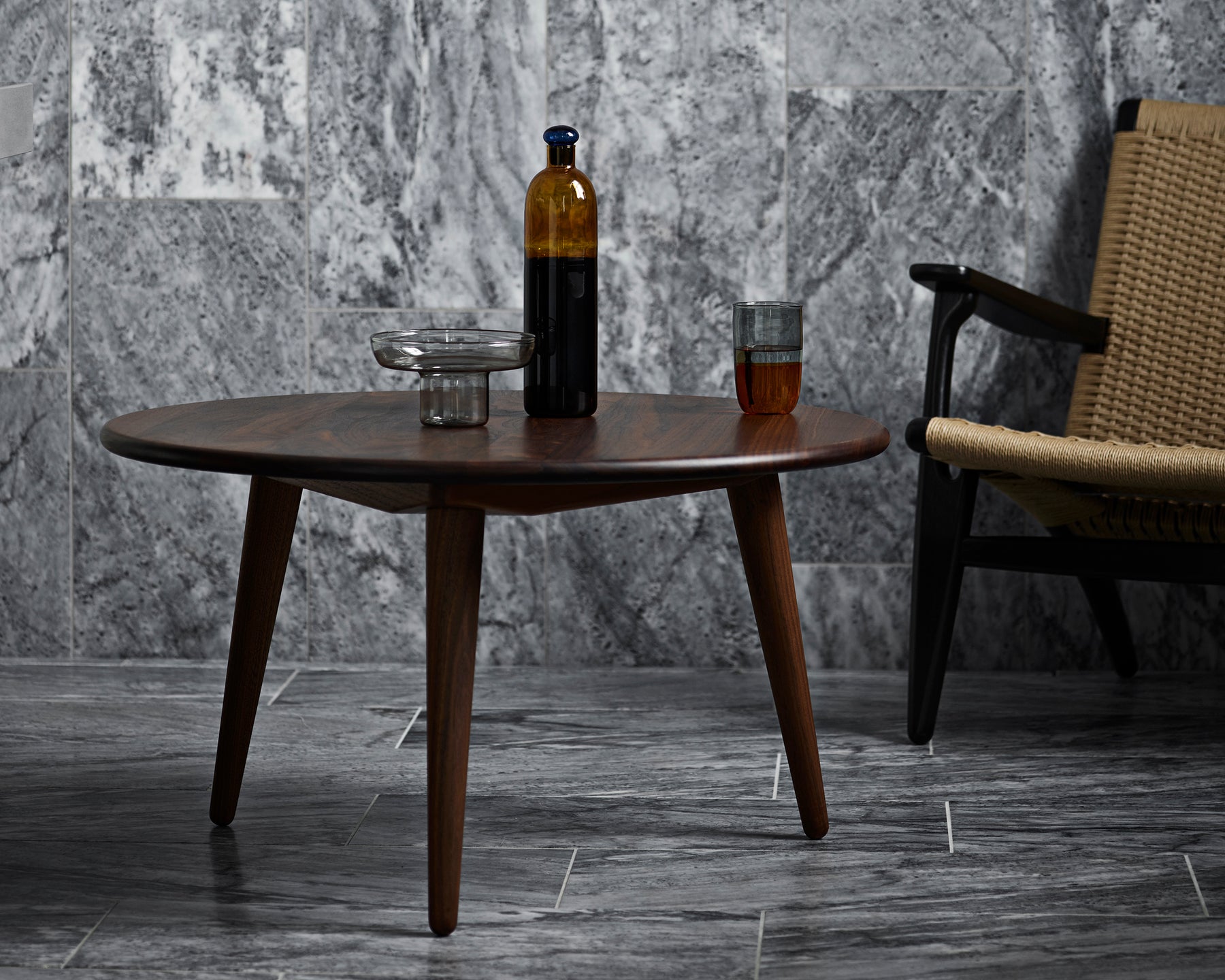 Minimal Round Coffee Table | DSHOP