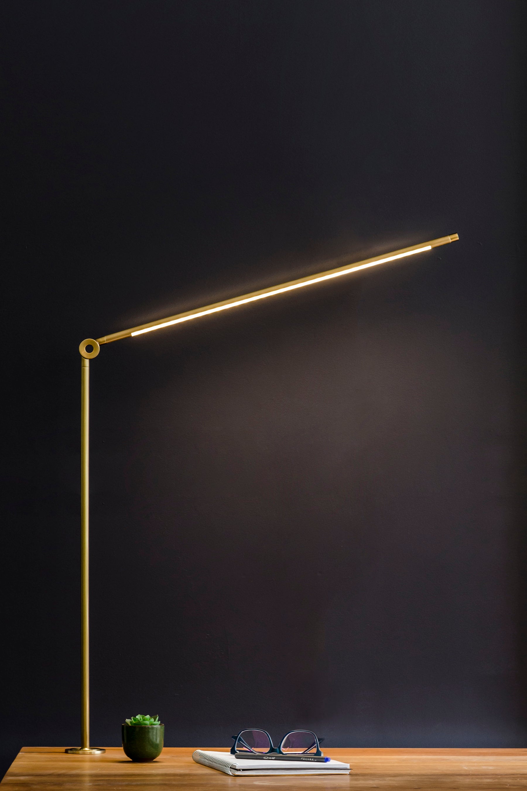 Thin Task Lamp - Desk Inset