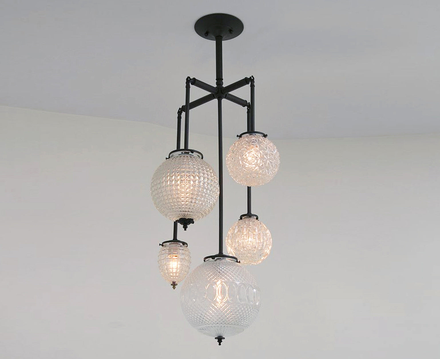 Brilliant Chandelier - 5 Arm | DSHOP