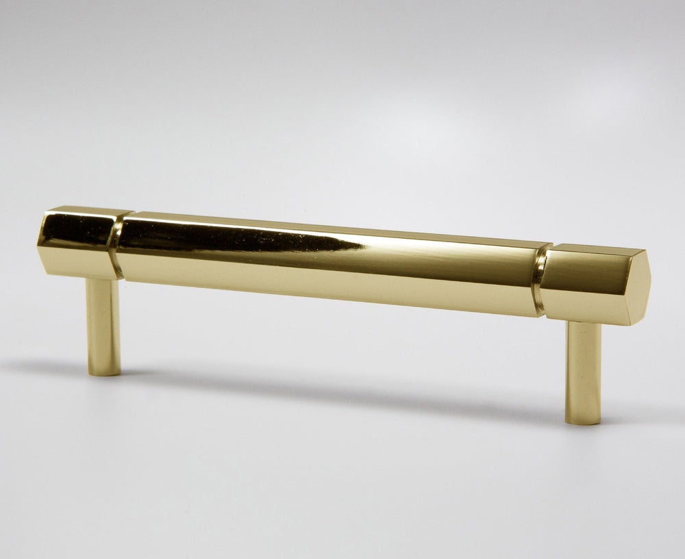 Facet-01 Handle - Polished Brass
