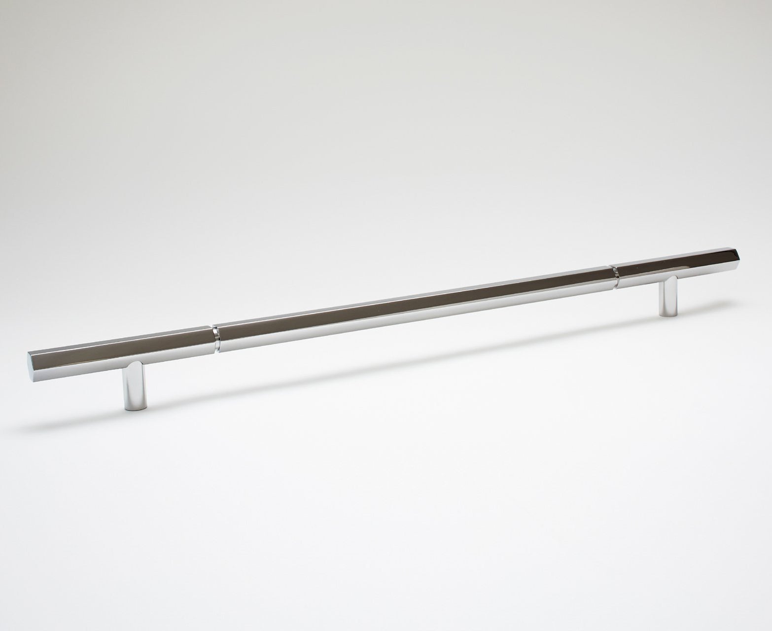 Polished Chrome Facet-01L18 Handle | DSHOP