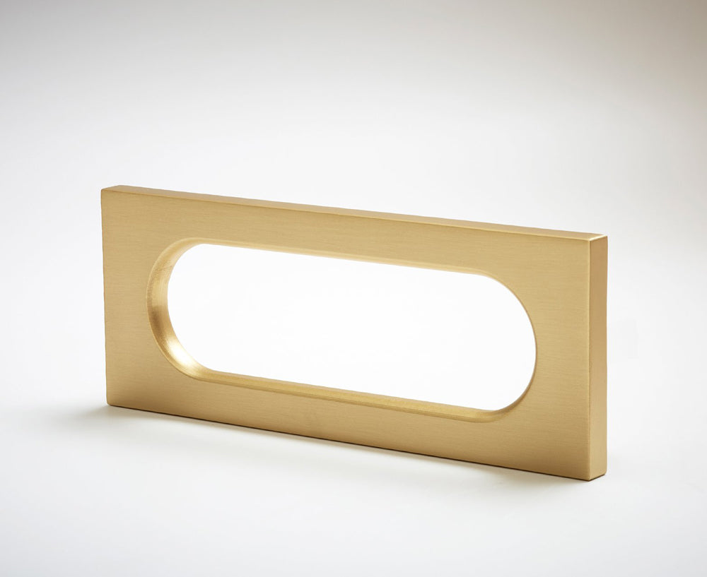 MOD-04 Handle in Satin Brass