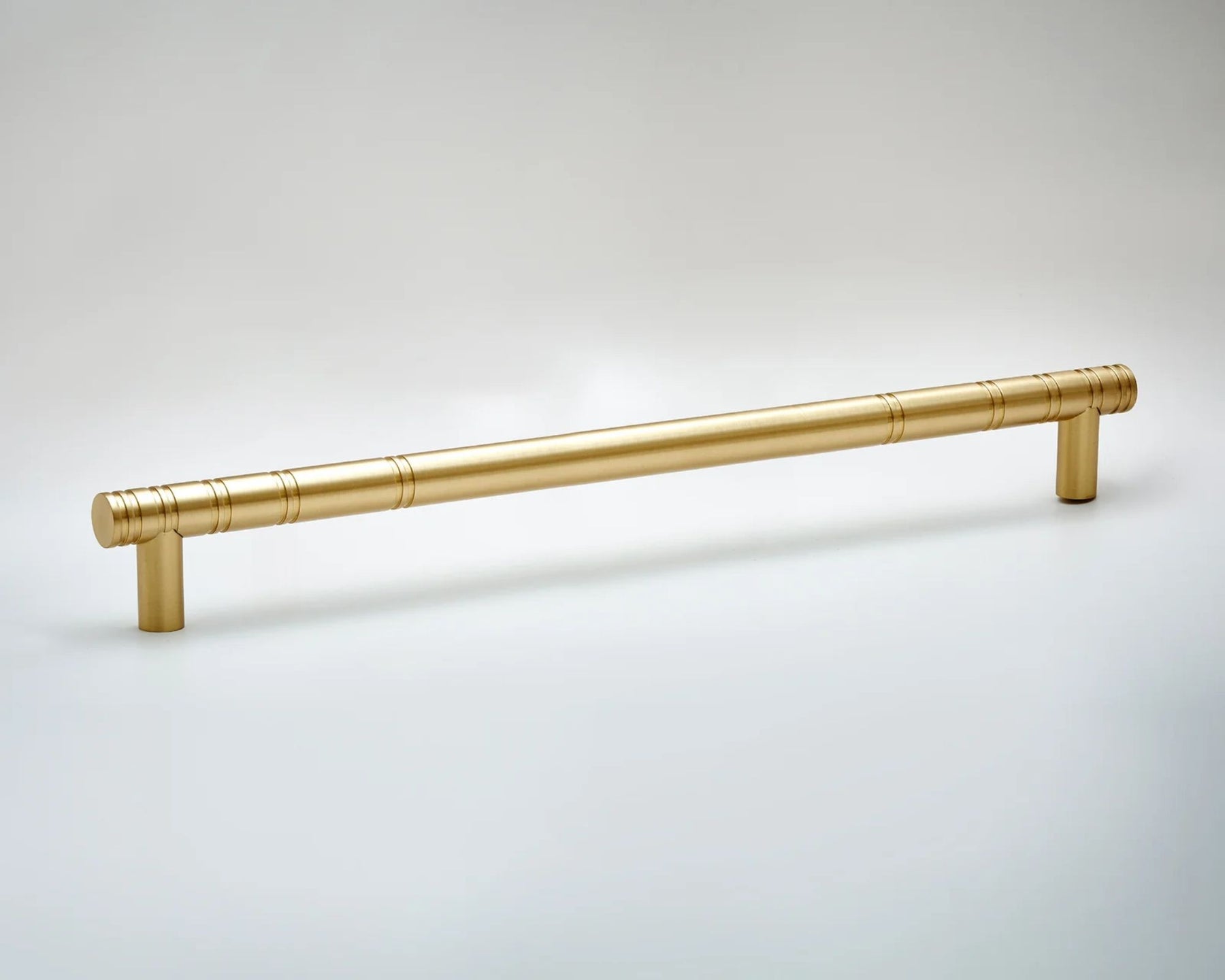 Reveal-18 Handle | DSHOP