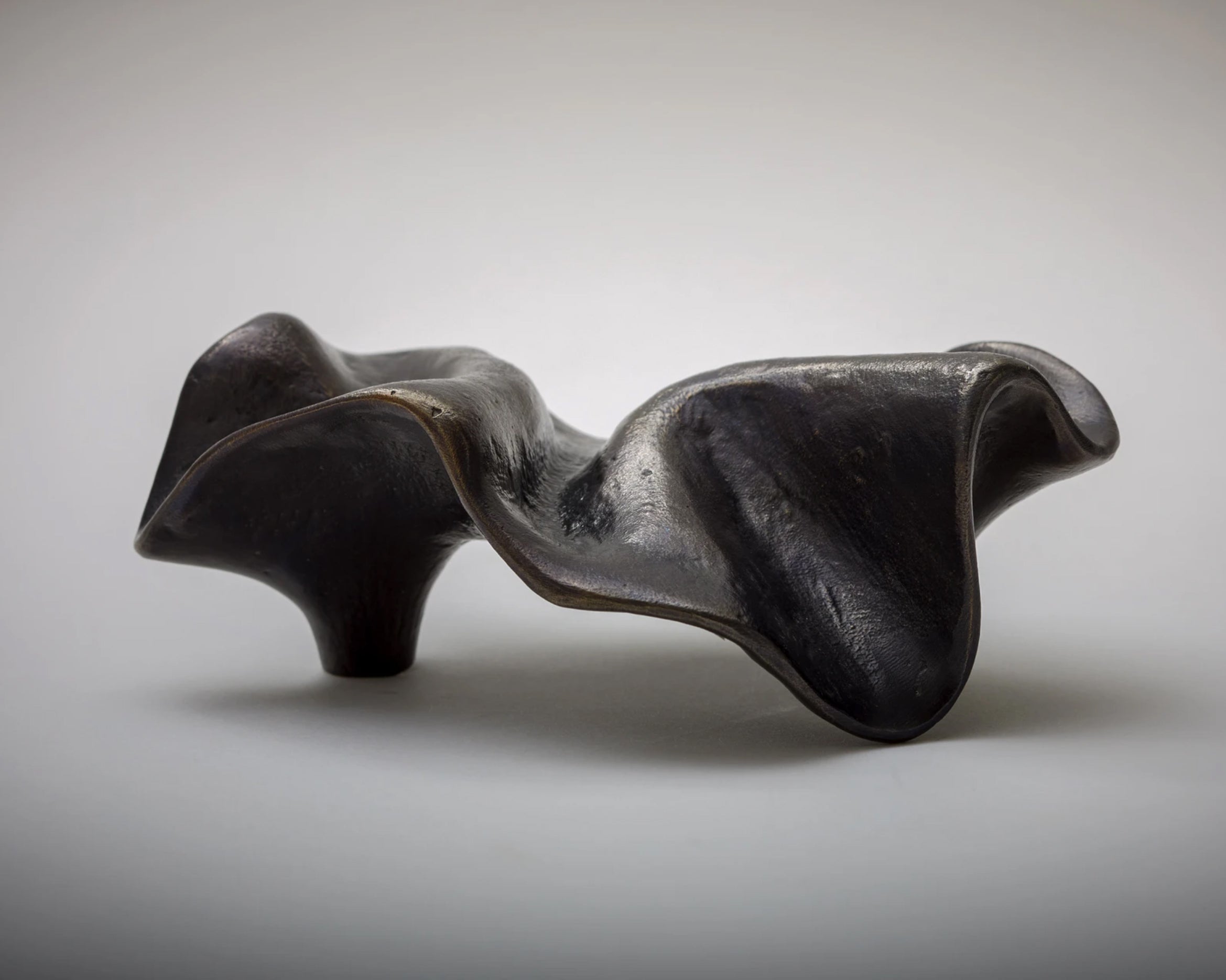 Blackened Bronze Pinch-02 Hardware | DSHOP