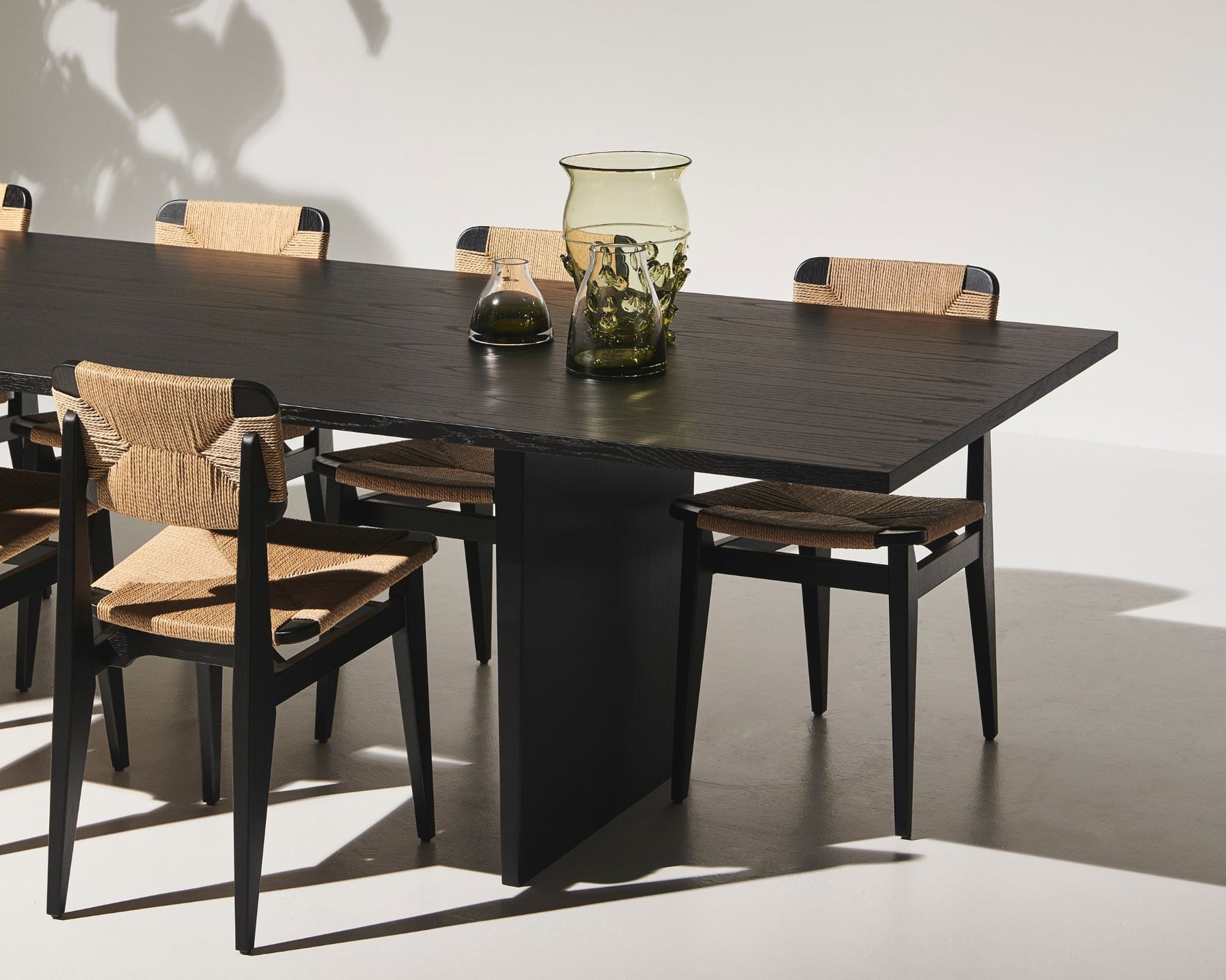 Modern Black Dining Table | DSHOP