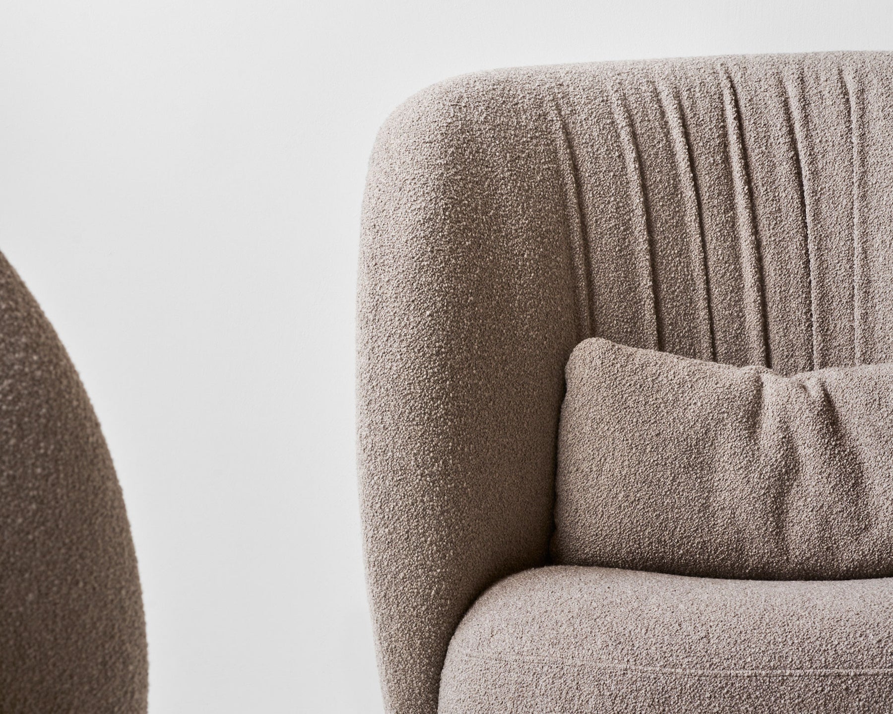 Ovata Chair - High Back
