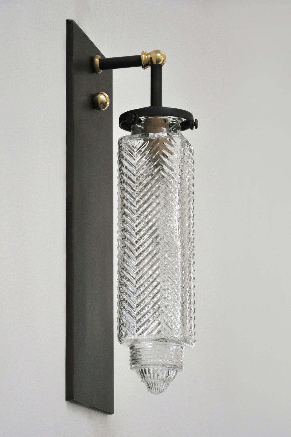 Vintage Glass Chrysler Sconce | DSHOP