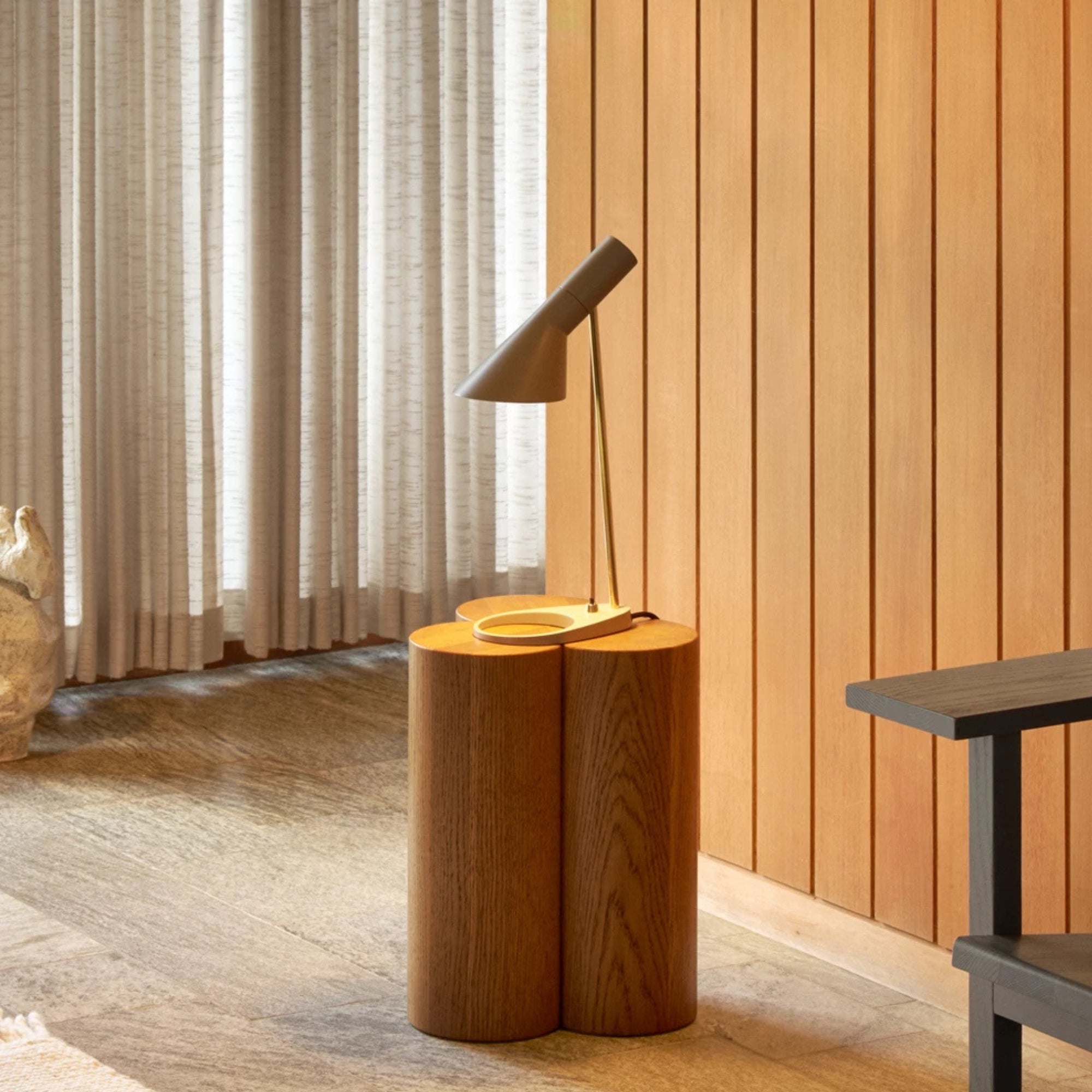 AJ Mini Table Lamp - Brass/Warm Grey