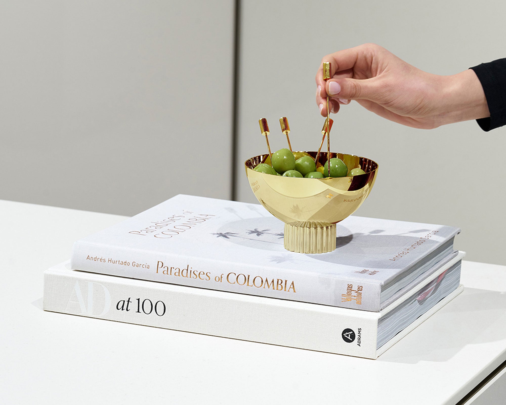 Anna New York Gold Nut Bowl | DSHOP