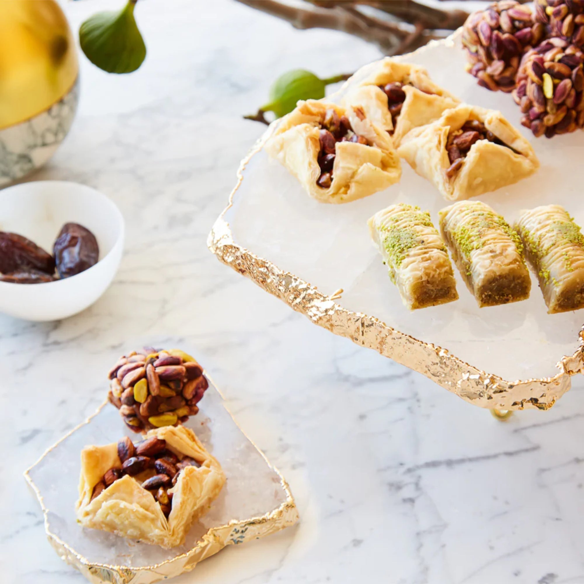 Hors d'oeuvres tray