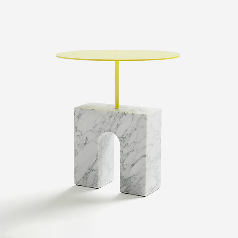 Aparentment Triumph Accent Table | DSHOP