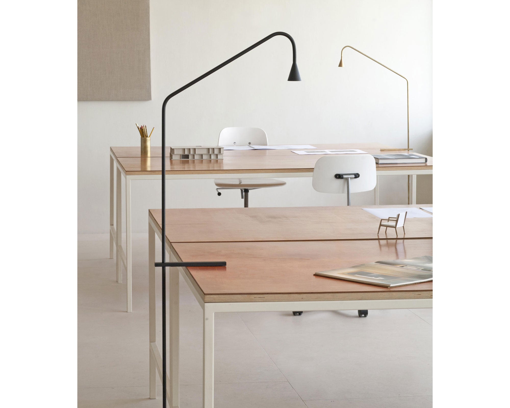 Minimal Task Lamps by Hans Verstuyft | DSHOP
