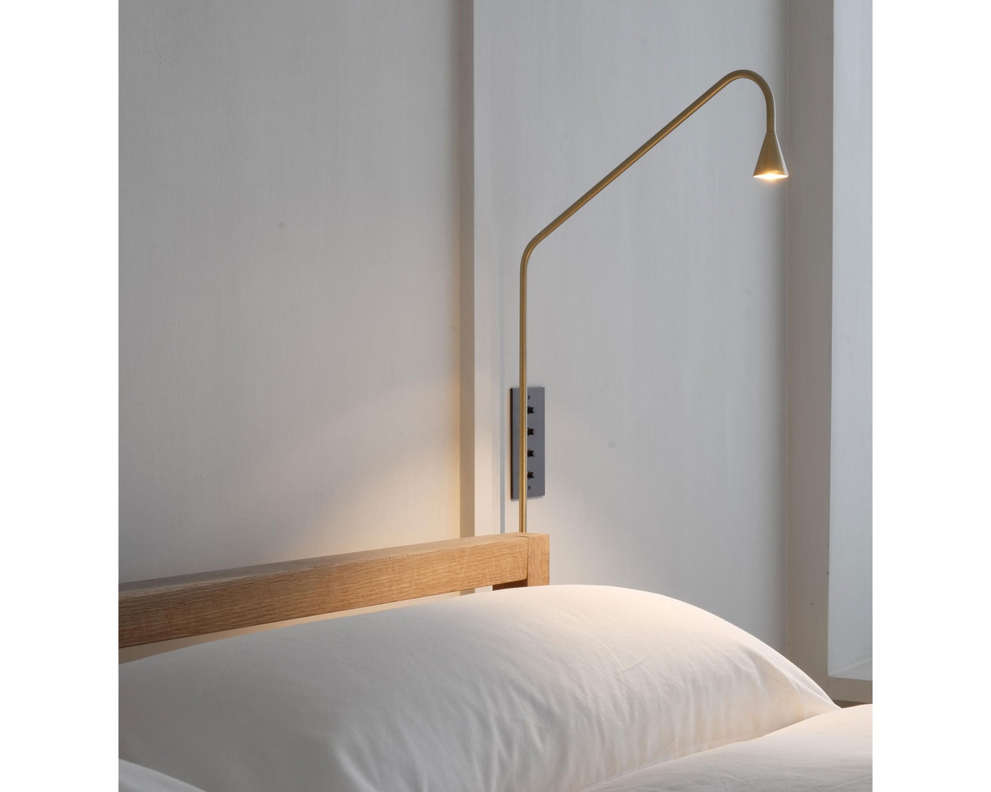 Minimal Brass Sconces | DSHOP