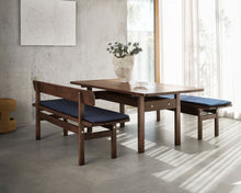 BM0698 Asserbo Dining Table