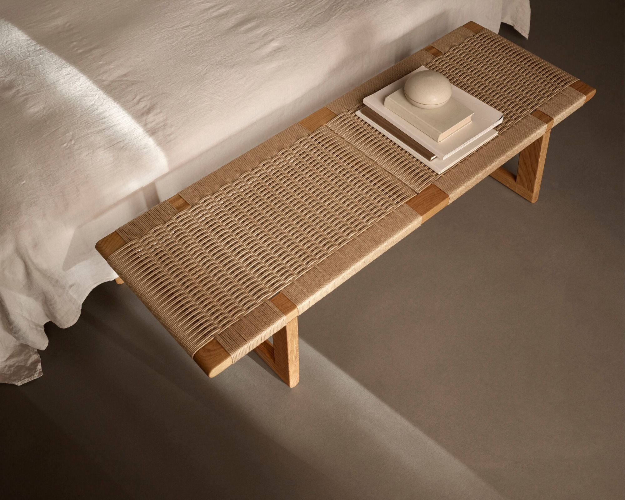 Carl Hansen & Son BM0489L Table Bench by Børge Mogensen | DSHOP