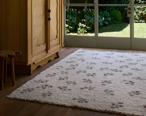 Handcrafted Floor Wool Rug | DSHOP