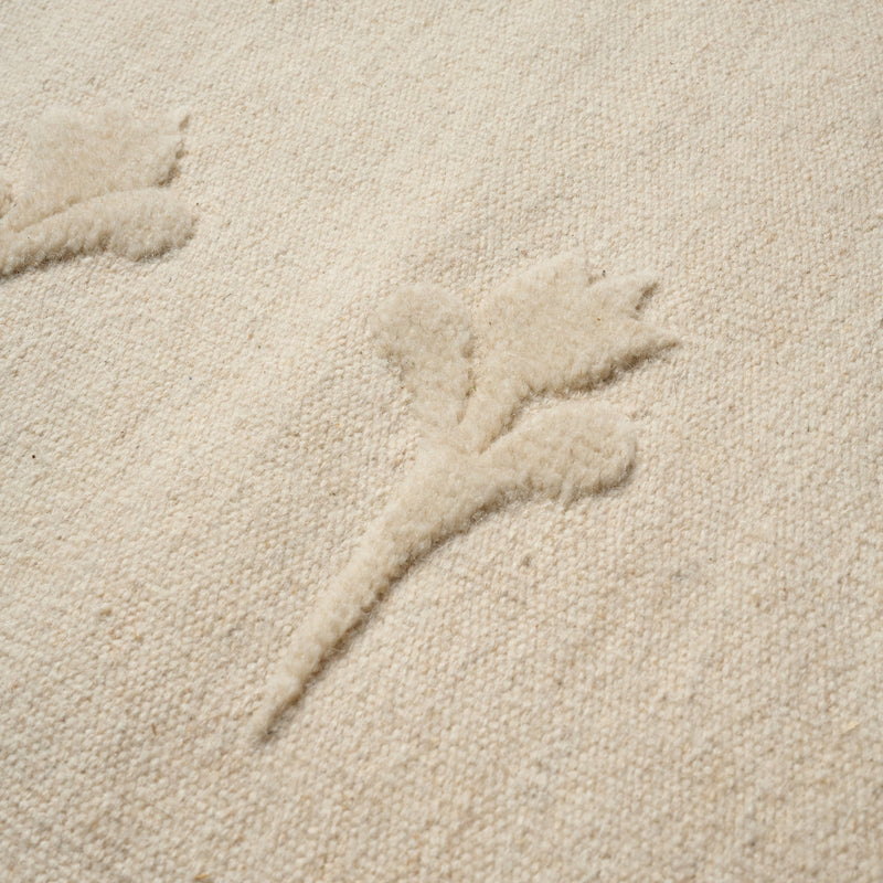 Cappelen Dimyr Handwoven Cream White Rug Details