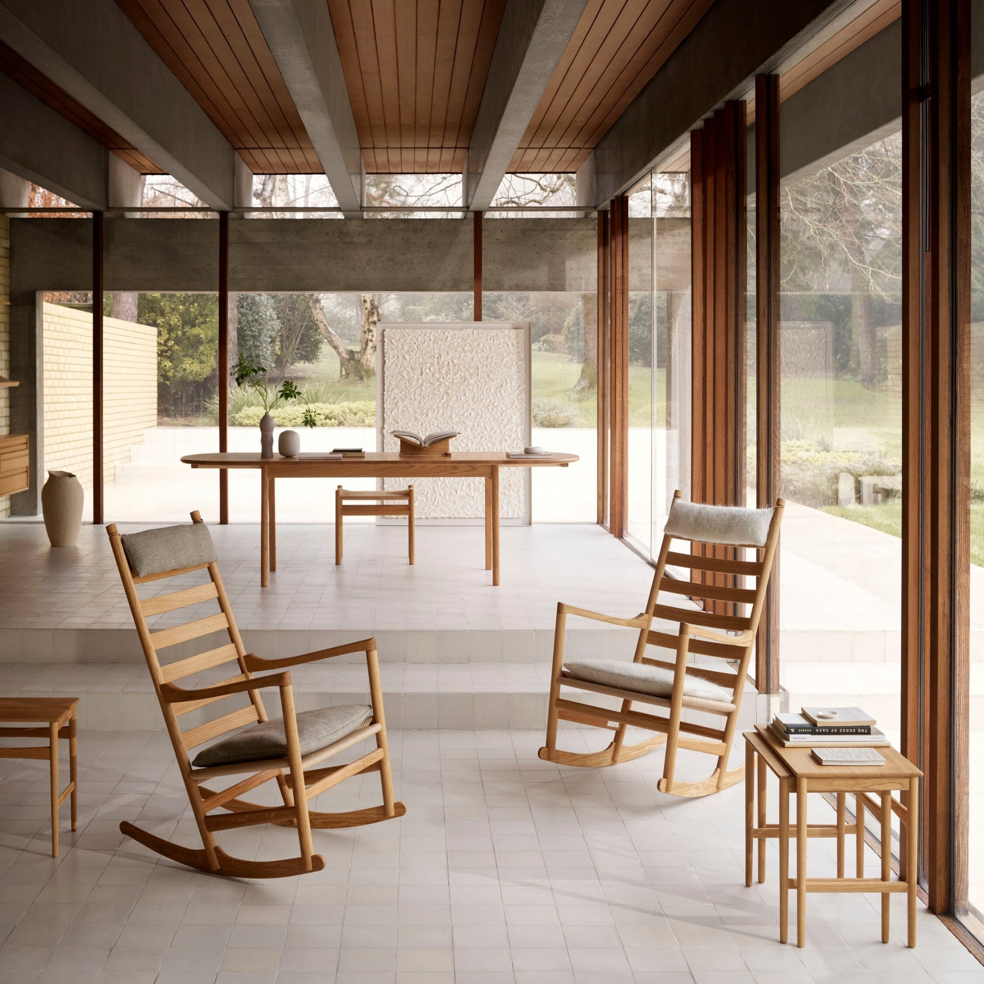 Oval Oak Dining Table - DSHOP