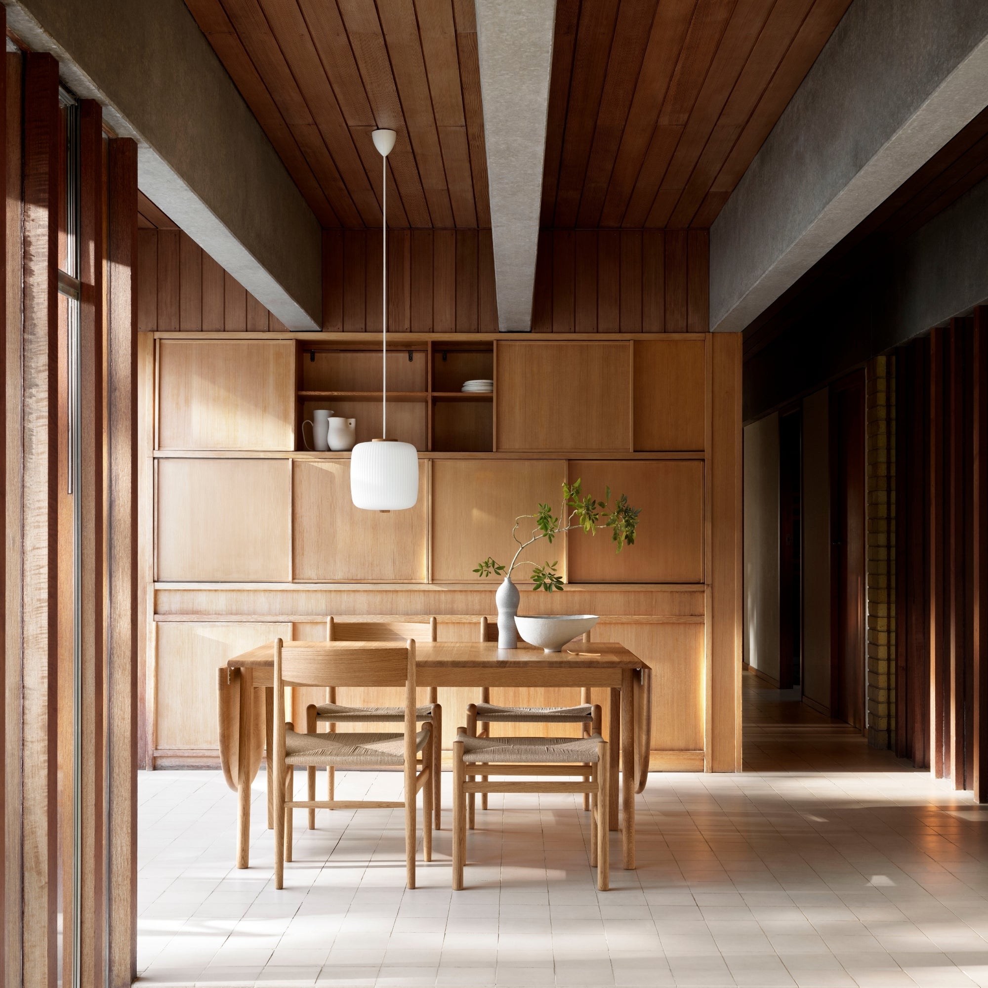 Handcrafted Dining Room Furniture - DSHOP