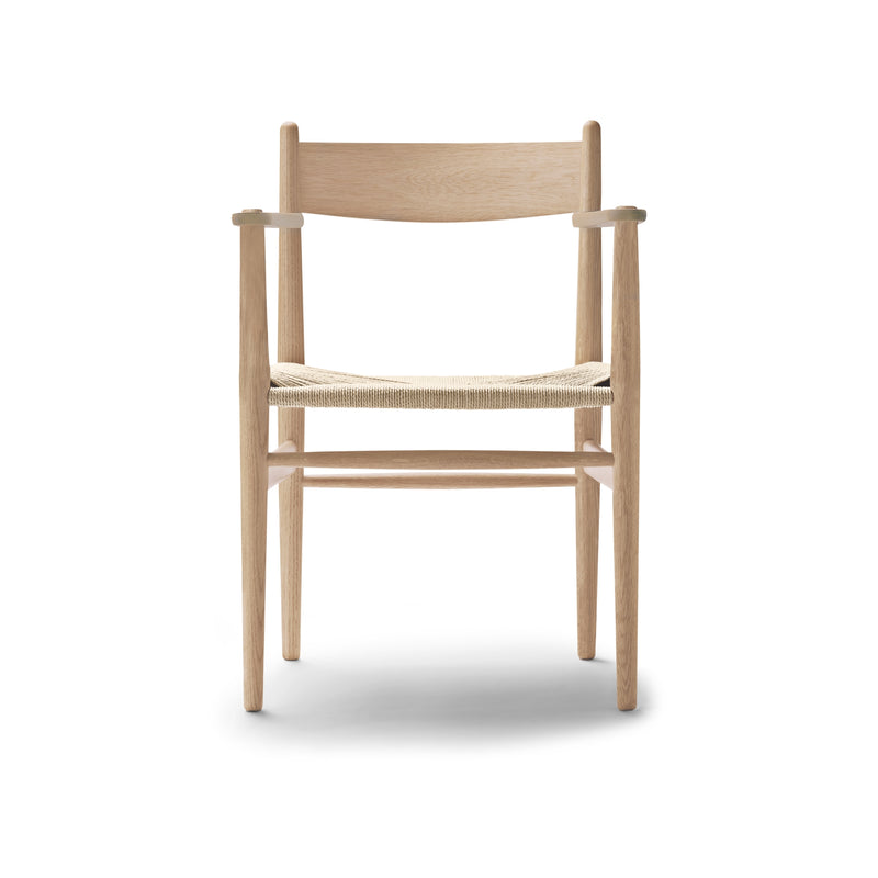 Carl Hansen & Son CH37 Chair | DSHOP