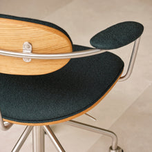 Hans J. Wegner CH621 Office Chair