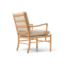 OW149 Colonial Chair