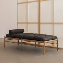 OW150 Daybed