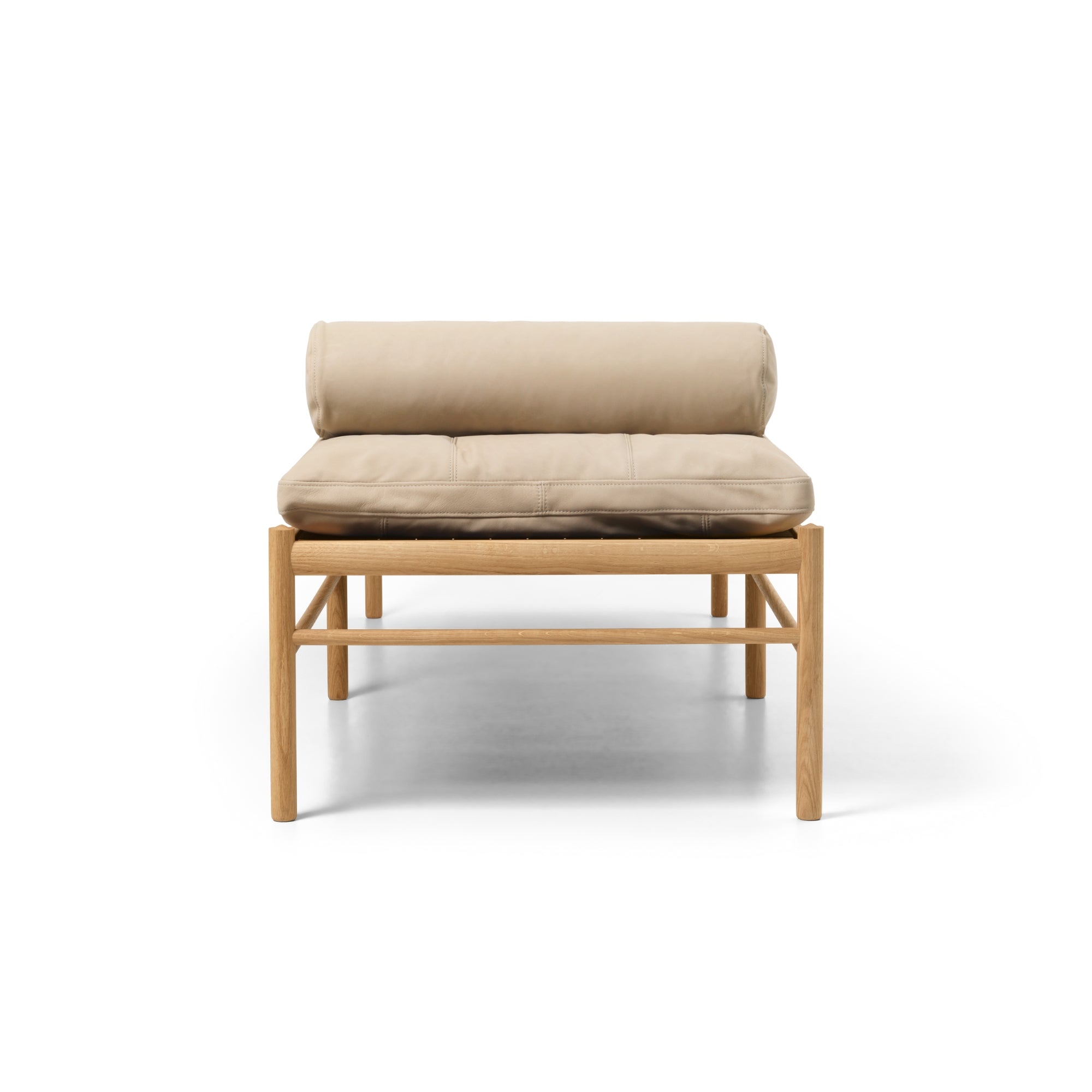 Carl Hansen & Son OW150 Daybed | Danish Wood Bench & Cushion | DSHOP