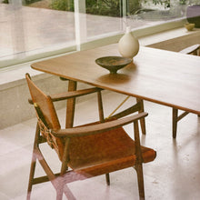 BM1160 Hunting Table, 82.7"x37.4"