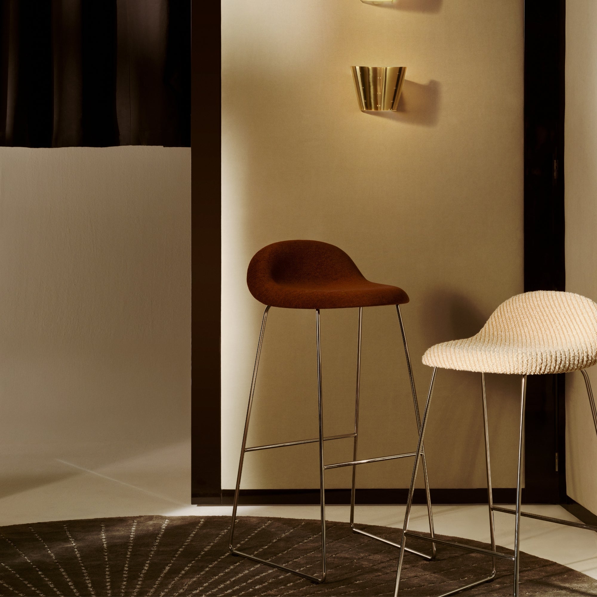 Gubi 3D Counter Stool - Fully Upholstered, Sledge Base