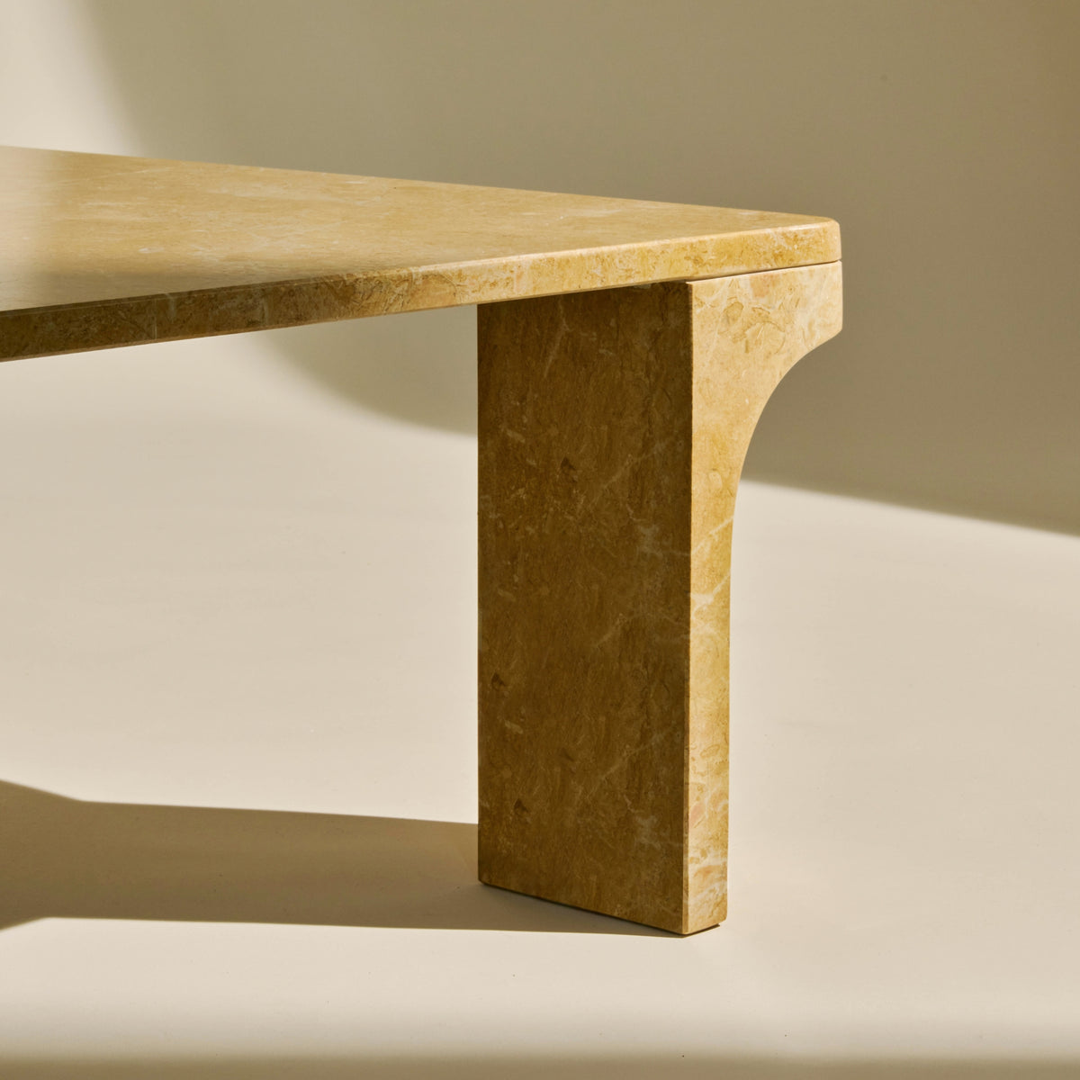 Gubi Doric Square Coffee Table – Marble Table Details