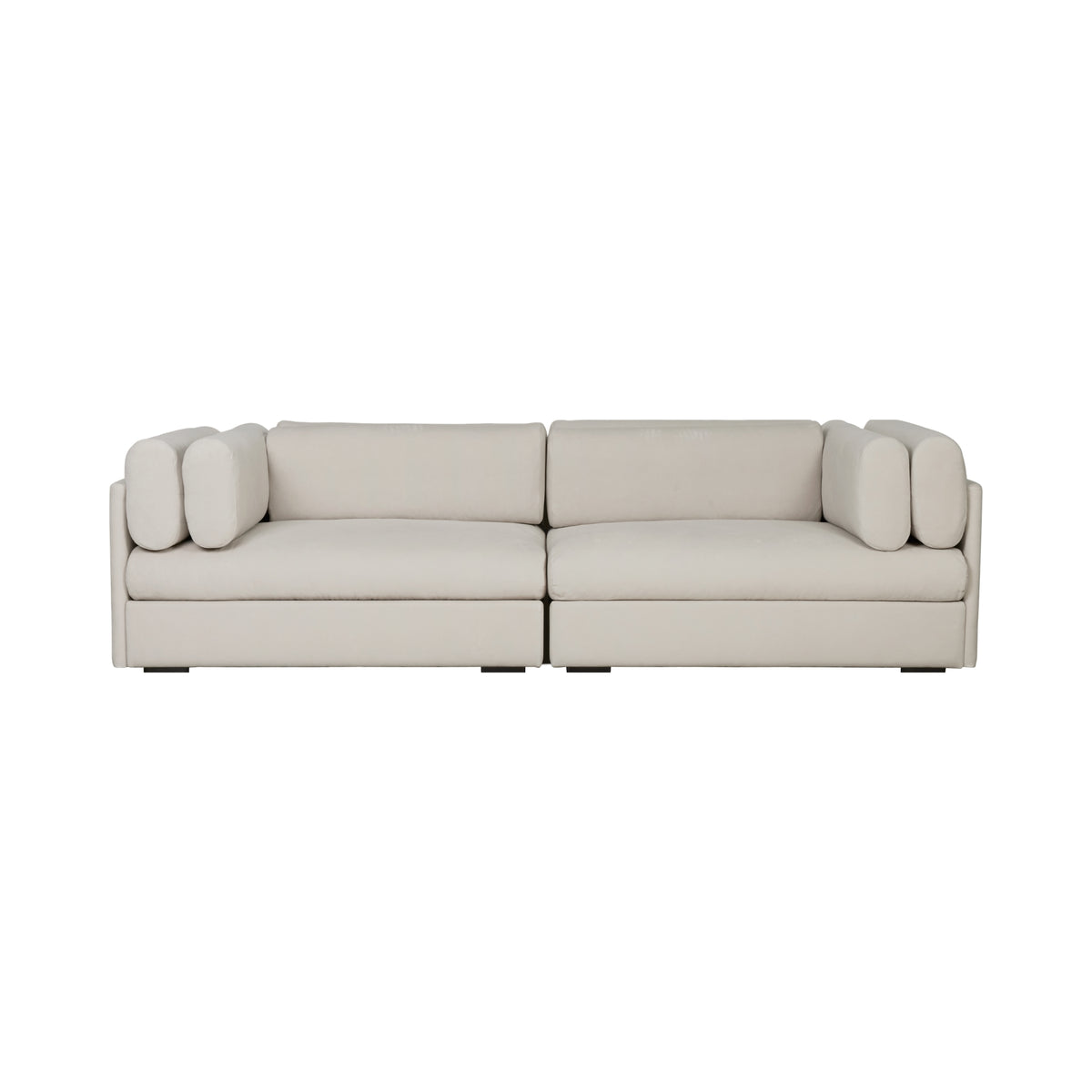 Gubi Elogio 3 Seater Sofa – Modern Sofa in Cream White