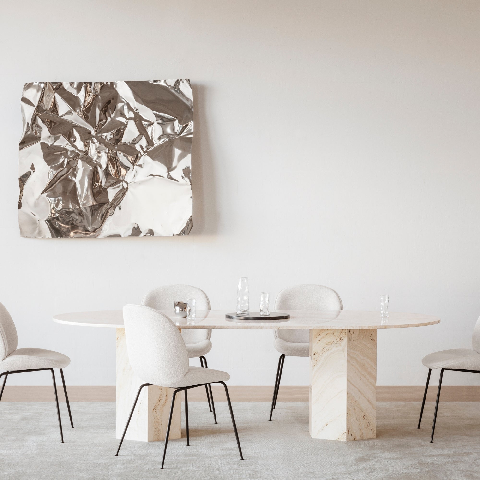 Gubi Epic Elliptical Dining Table – Elegant Table