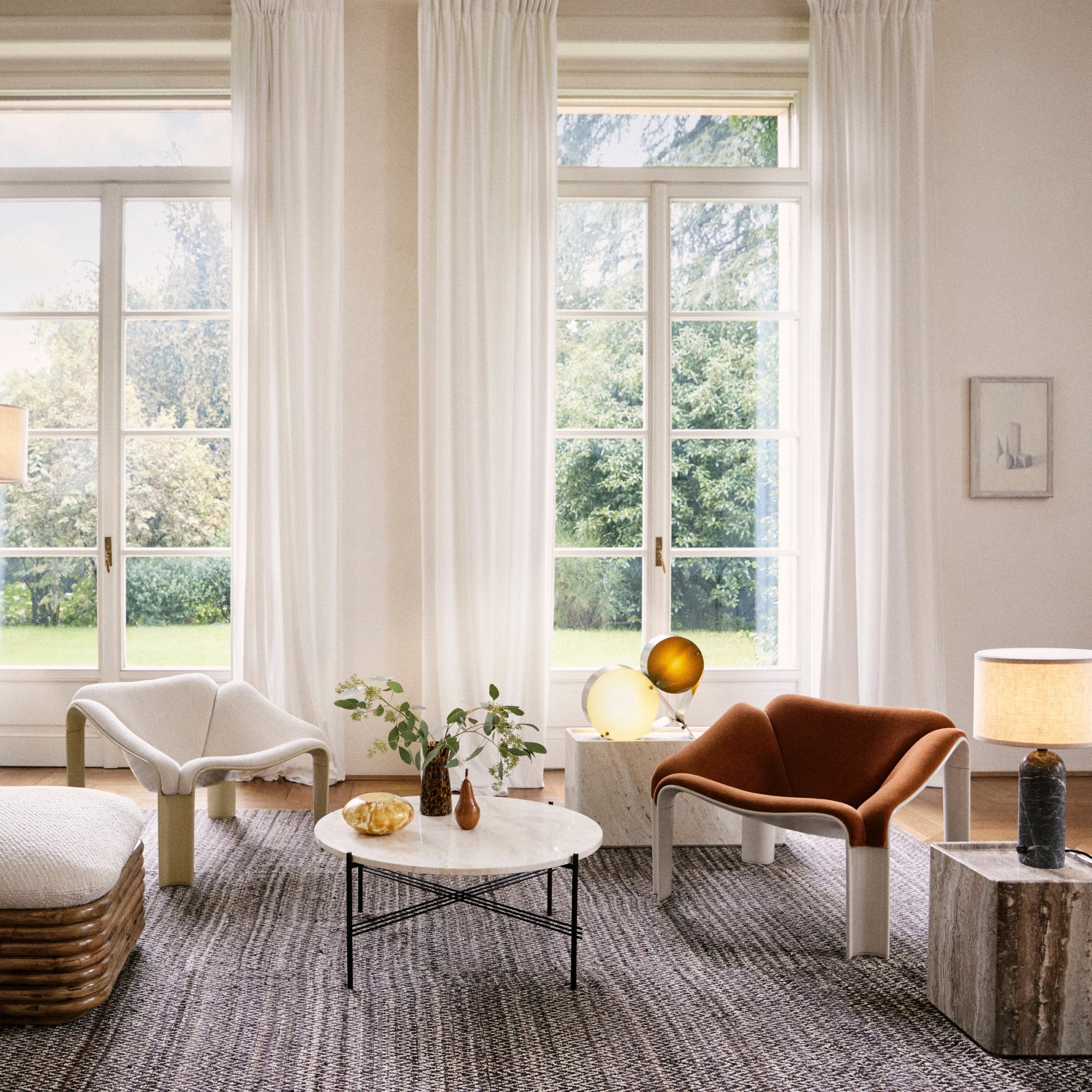 Gubi F300 Lounge Chair – Modern Lounge Chair