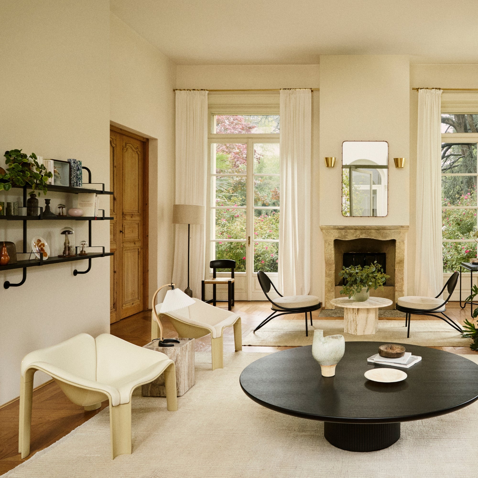 Gubi F300 Lounge Chair – Contemporary Lounge Chair