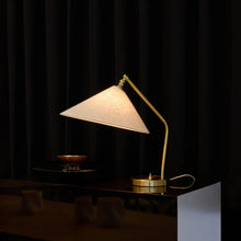 Mid Century Modern Style Lamp